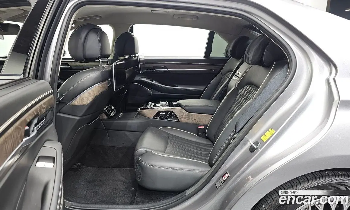 Genesis G90 2020 3.8 автомат (гидро), фото 11 Genesis G90 2020 3.8 автомат (гидро), фото 11