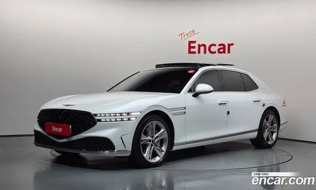 Genesis G90, 2022, 50 519 км