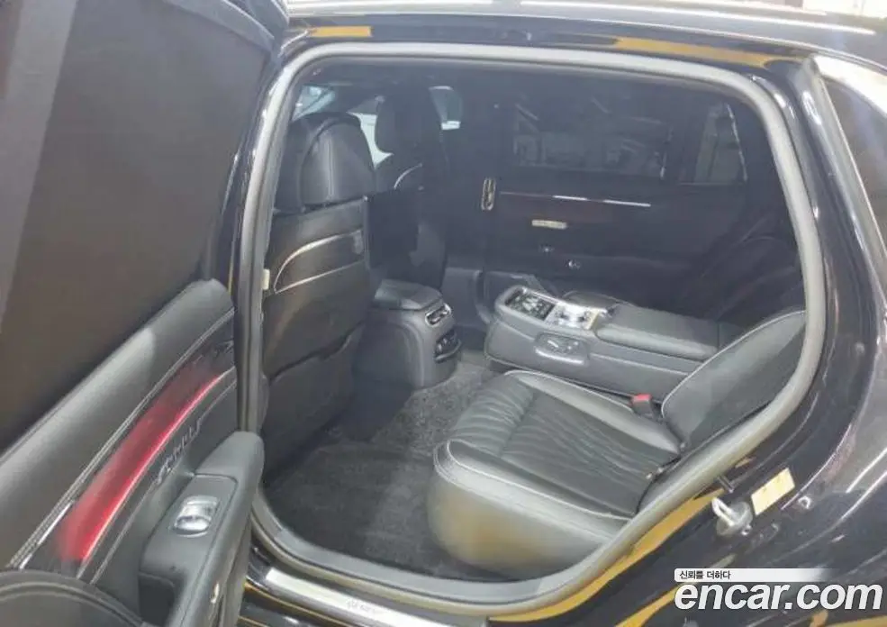 Genesis G90 2023 3.5 автомат (гидро), фото 6 Genesis G90 2023 3.5 автомат (гидро), фото 6