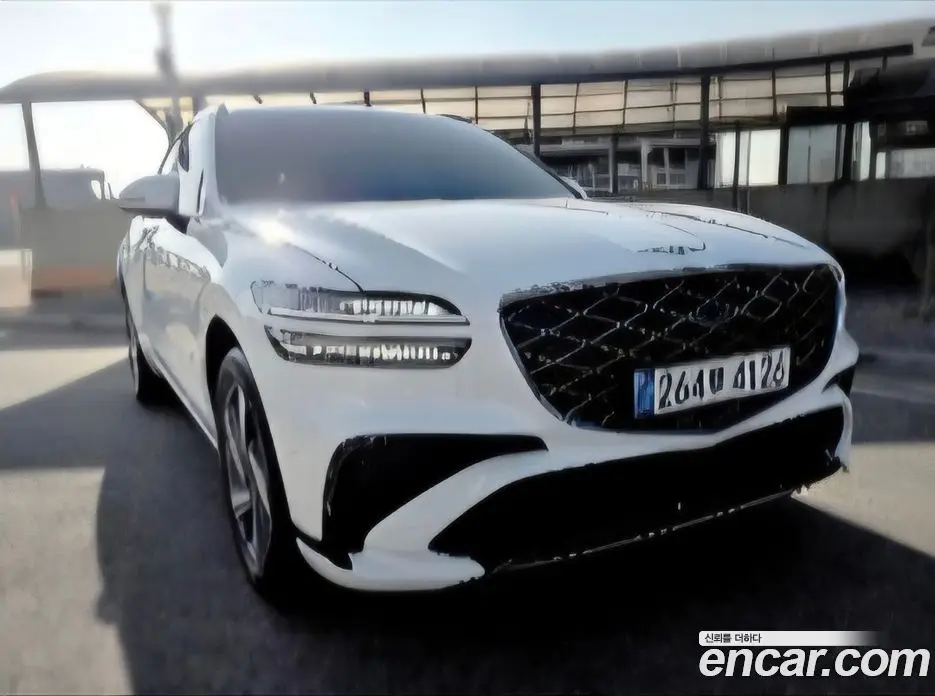 Genesis GV70 2024 2.5 автомат (гидро), фото 3 Genesis GV70 2024 2.5 автомат (гидро), фото 3