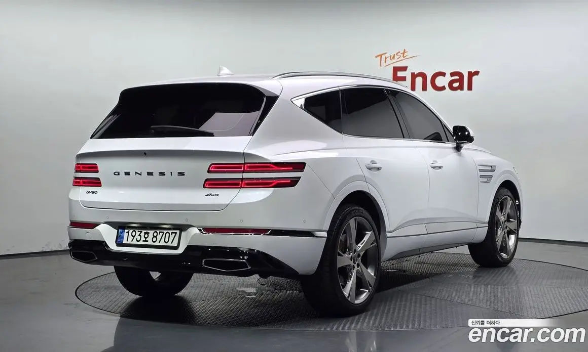 Genesis GV80 2023 3.5 автомат (гидро), фото 2 Genesis GV80 2023 3.5 автомат (гидро), фото 2