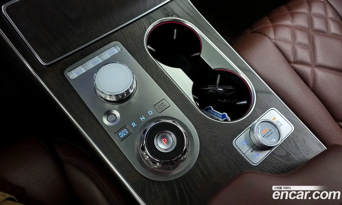 Genesis GV80 2024 2.5 автомат (гидро), фото 12 Genesis GV80 2024 2.5 автомат (гидро), фото 12