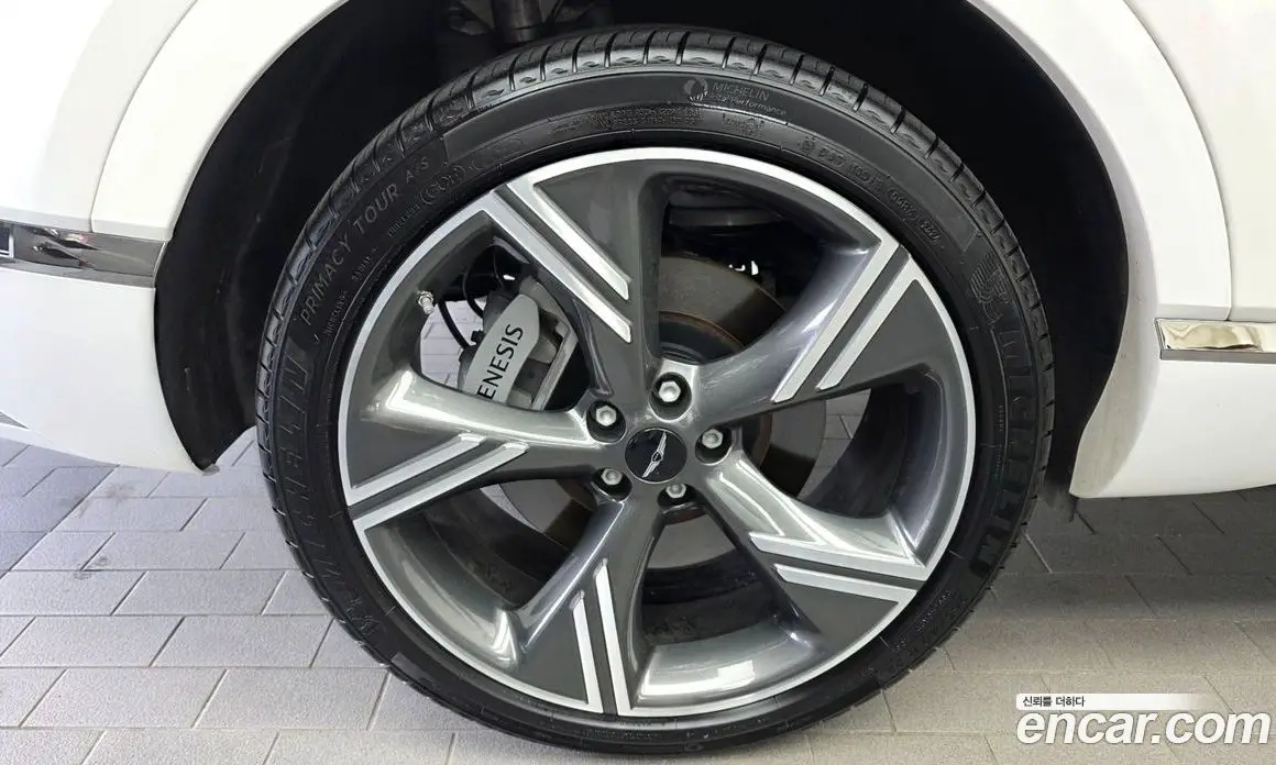 Genesis GV80 2024 2.5 автомат (гидро), фото 19 Genesis GV80 2024 2.5 автомат (гидро), фото 19