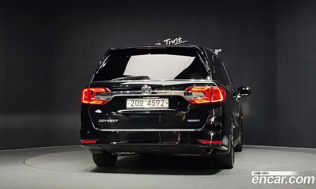 Honda Odyssey 2018 3.5 автомат (гидро), миниатюра 4 Honda Odyssey 2018 3.5 автомат (гидро), миниатюра 4