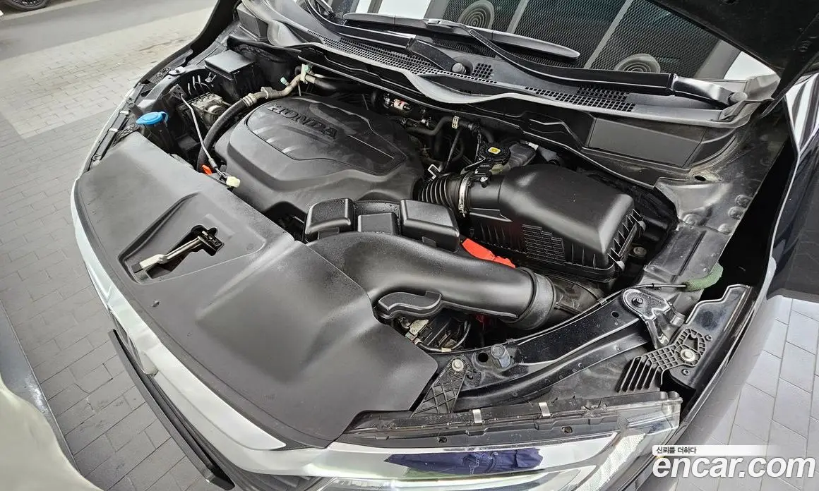 Honda Odyssey 2018 3.5 автомат (гидро), фото 6 Honda Odyssey 2018 3.5 автомат (гидро), фото 6