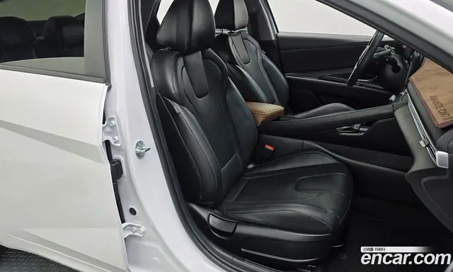 Hyundai Avante 2024 1.6 автомат (гидро), миниатюра 12