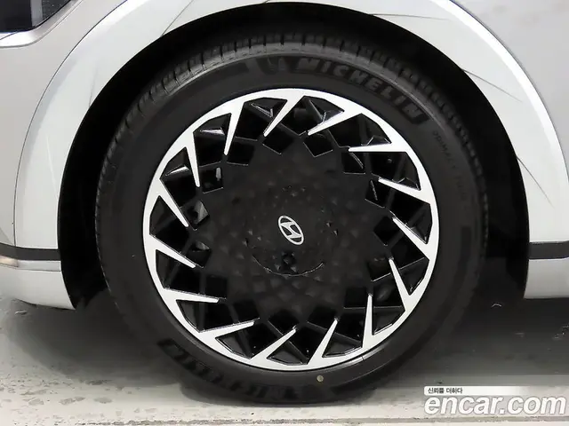 Hyundai Ioniq 5 2022 0.2 автомат (гидро), миниатюра 5
