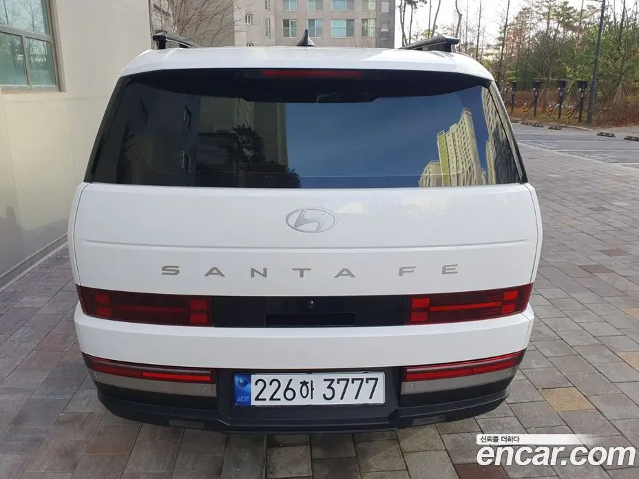 Hyundai Santa Fe 2025 1.6 автомат (гидро), фото 4