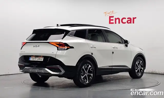 Kia Sportage 2022 1.6 автомат (гидро), миниатюра 2