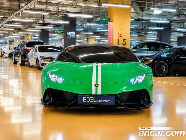 Lamborghini Huracan, 2023, 50 км Lamborghini Huracan, 2023, 50 км