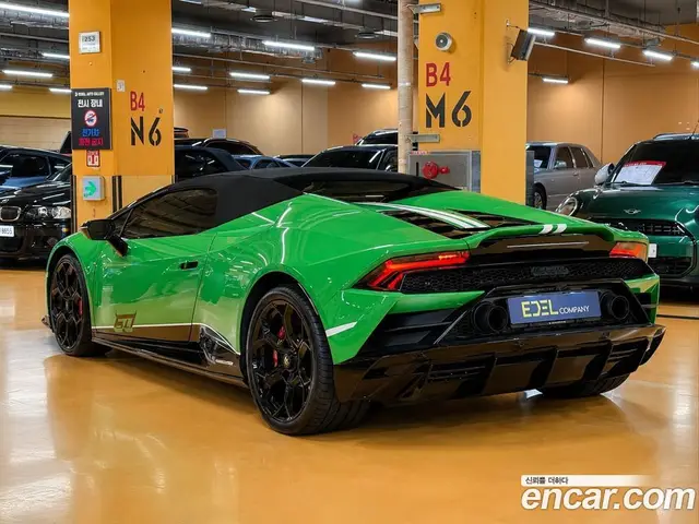 Lamborghini Huracan 2023 5.2 автомат (гидро), миниатюра 4