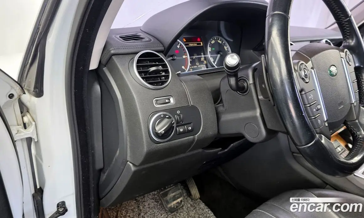 Land Rover Discovery 2013 3.0 автомат (гидро), фото 18 Land Rover Discovery 2013 3.0 автомат (гидро), фото 18