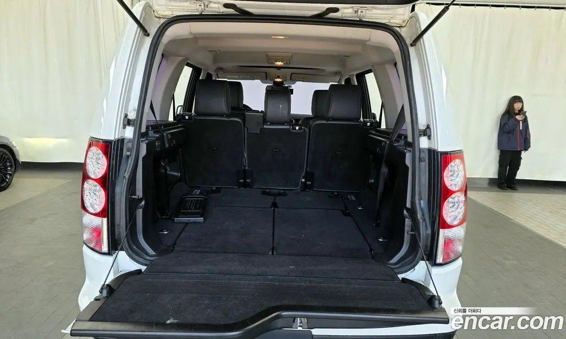 Land Rover Discovery 2013 3.0 автомат (гидро), фото 20 Land Rover Discovery 2013 3.0 автомат (гидро), фото 20