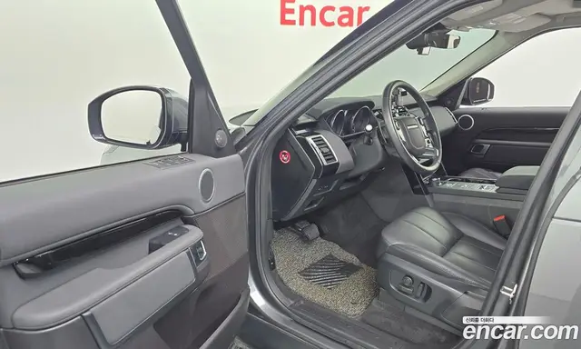 Land Rover Discovery 2019 2.0 автомат (гидро), миниатюра 10 Land Rover Discovery 2019 2.0 автомат (гидро), миниатюра 10