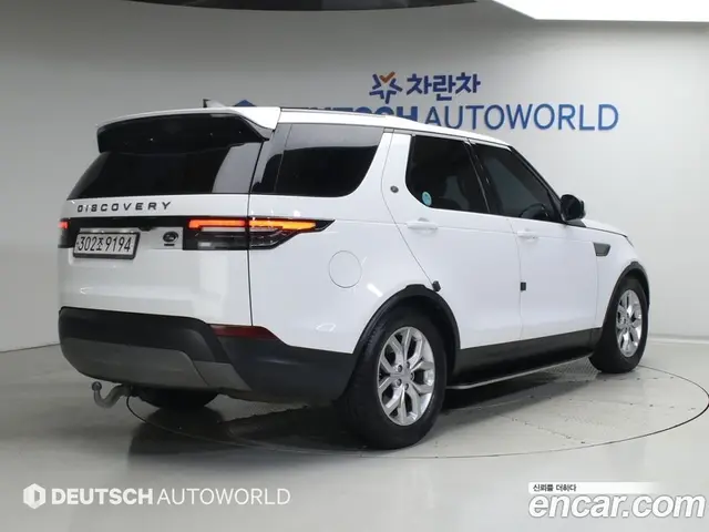 Land Rover Discovery 2019 3.0 автомат (гидро), миниатюра 2