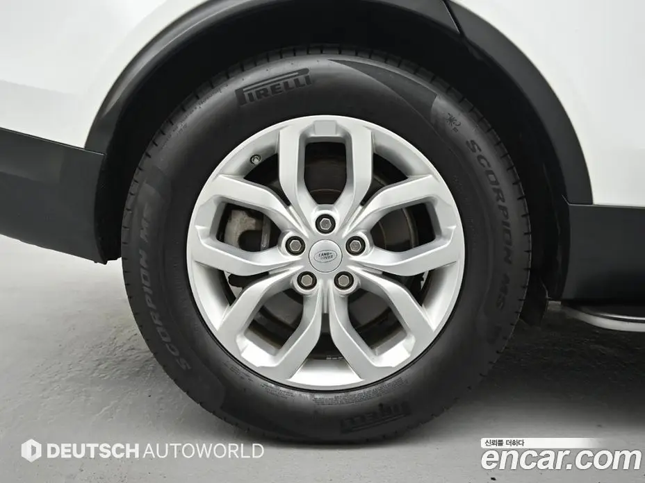 Land Rover Discovery 2019 3.0 автомат (гидро), фото 19