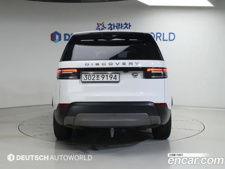 Land Rover Discovery 2019 3.0 автомат (гидро), фото 4