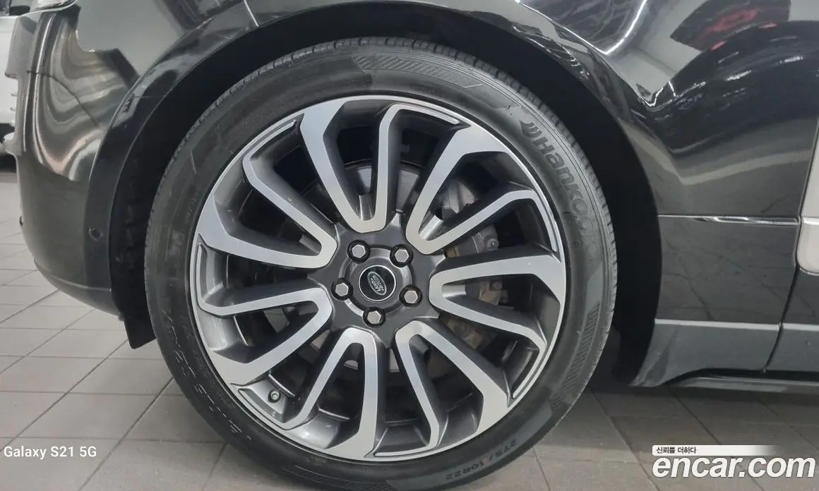 Land Rover Range Rover 2017 4.4 автомат (гидро), фото 5