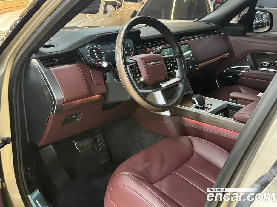 Land Rover Range Rover 2025 3.0 автомат (гидро), фото 14 Land Rover Range Rover 2025 3.0 автомат (гидро), фото 14