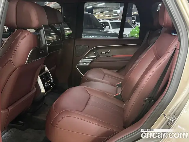 Land Rover Range Rover 2025 3.0 автомат (гидро), миниатюра 8 Land Rover Range Rover 2025 3.0 автомат (гидро), миниатюра 8