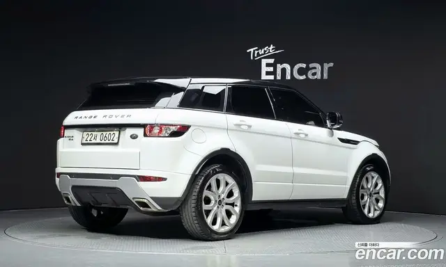Land Rover Range Rover Evoque 2013 2.2 автомат (гидро), миниатюра 2 Land Rover Range Rover Evoque 2013 2.2 автомат (гидро), миниатюра 2