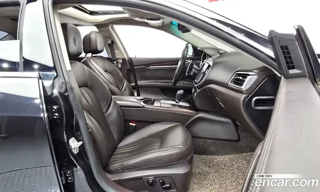 Maserati Ghibli 2015 3.0 автомат (гидро), миниатюра 11 Maserati Ghibli 2015 3.0 автомат (гидро), миниатюра 11
