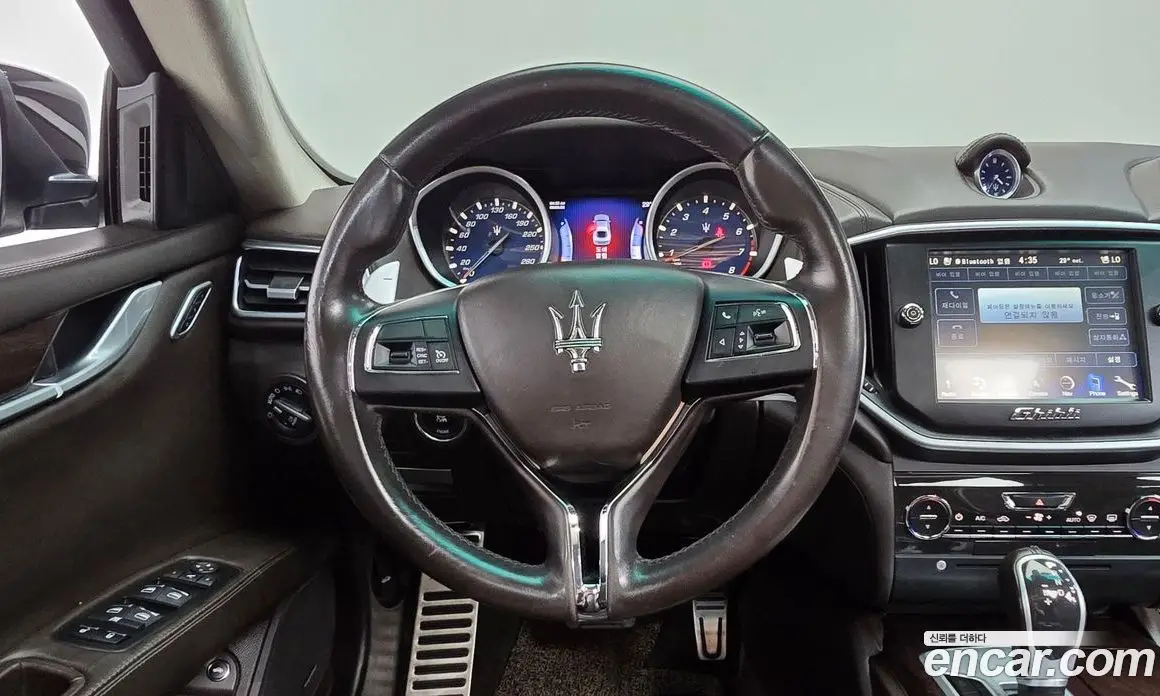 Maserati Ghibli 2015 3.0 автомат (гидро), фото 13 Maserati Ghibli 2015 3.0 автомат (гидро), фото 13