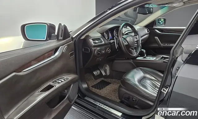 Maserati Ghibli 2015 3.0 автомат (гидро), миниатюра 10 Maserati Ghibli 2015 3.0 автомат (гидро), миниатюра 10