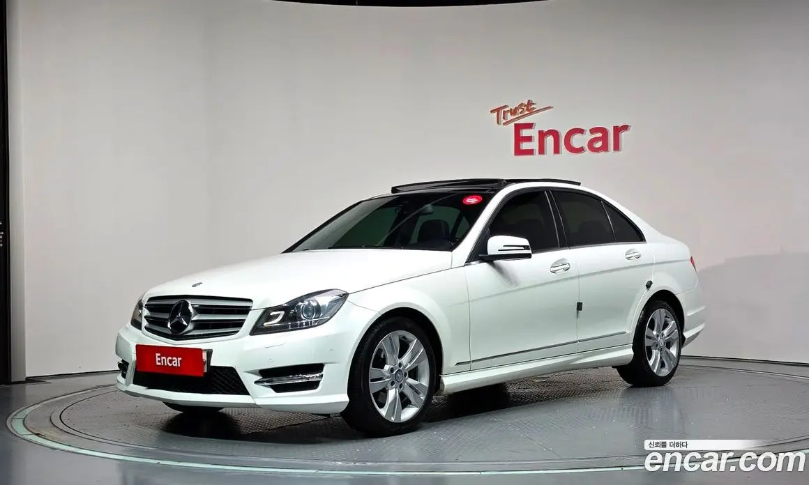 Mercedes-Benz C-Class 2012 2.5 автомат (гидро), фото 1 Mercedes-Benz C-Class 2012 2.5 автомат (гидро), фото 1