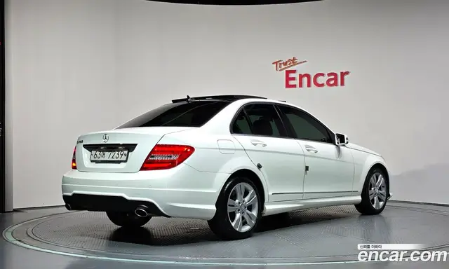 Mercedes-Benz C-Class 2012 2.5 автомат (гидро), миниатюра 2 Mercedes-Benz C-Class 2012 2.5 автомат (гидро), миниатюра 2