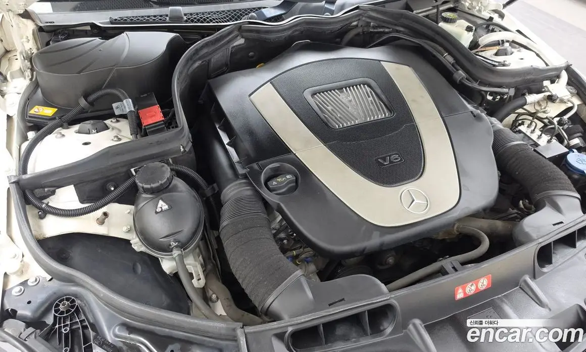 Mercedes-Benz C-Class 2012 2.5 автомат (гидро), фото 6 Mercedes-Benz C-Class 2012 2.5 автомат (гидро), фото 6