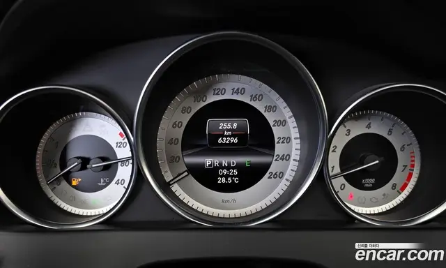 Mercedes-Benz C-Class 2012 2.5 автомат (гидро), миниатюра 8 Mercedes-Benz C-Class 2012 2.5 автомат (гидро), миниатюра 8