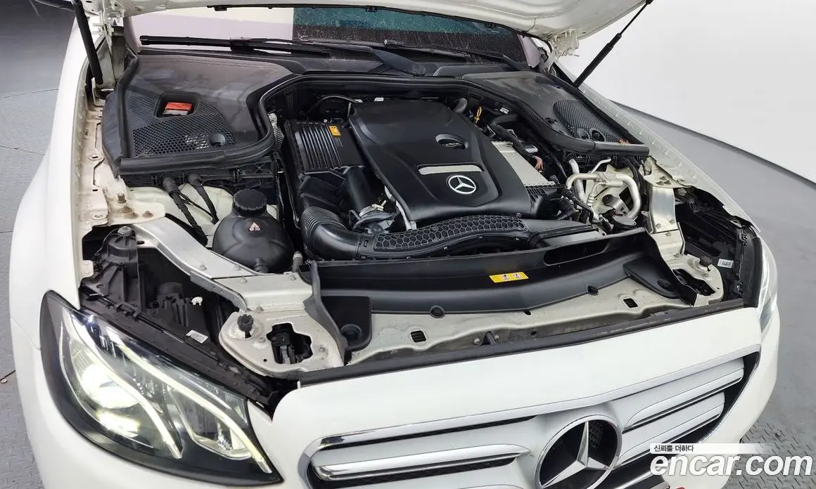 Mercedes-Benz E-Class 2019 2.0 автомат (гидро), фото 6