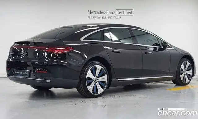 Mercedes-Benz EQS 2022 0.3 автомат (гидро), миниатюра 2