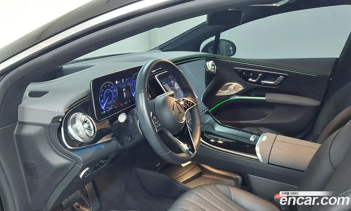 Mercedes-Benz EQS 2022 0.3 автомат (гидро), фото 13