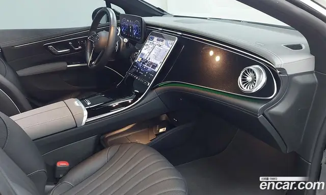 Mercedes-Benz EQS 2022 0.3 автомат (гидро), миниатюра 9