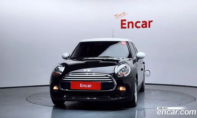 Mini Cooper 2015 1.5 автомат (гидро), миниатюра 3 Mini Cooper 2015 1.5 автомат (гидро), миниатюра 3