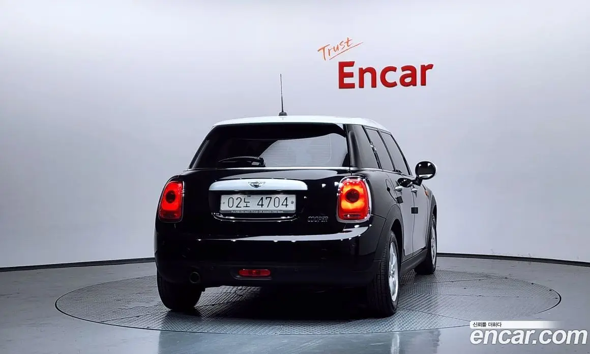 Mini Cooper 2015 1.5 автомат (гидро), фото 4 Mini Cooper 2015 1.5 автомат (гидро), фото 4
