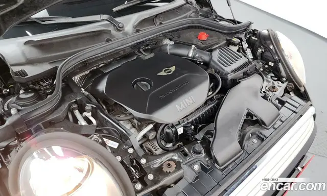 Mini Cooper 2015 1.5 автомат (гидро), миниатюра 6 Mini Cooper 2015 1.5 автомат (гидро), миниатюра 6