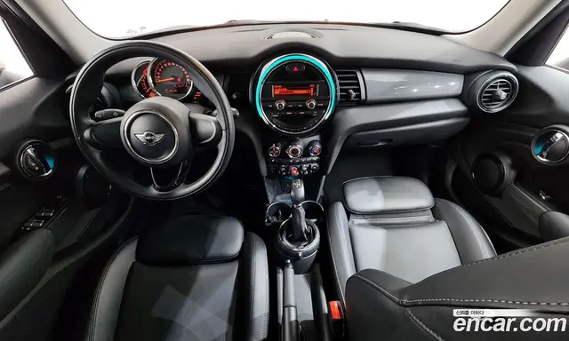 Mini Cooper 2015 1.5 автомат (гидро), миниатюра 7 Mini Cooper 2015 1.5 автомат (гидро), миниатюра 7