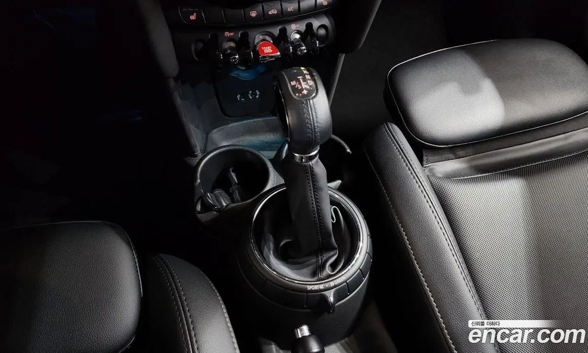 Mini Cooper 2015 1.5 автомат (гидро), фото 9 Mini Cooper 2015 1.5 автомат (гидро), фото 9