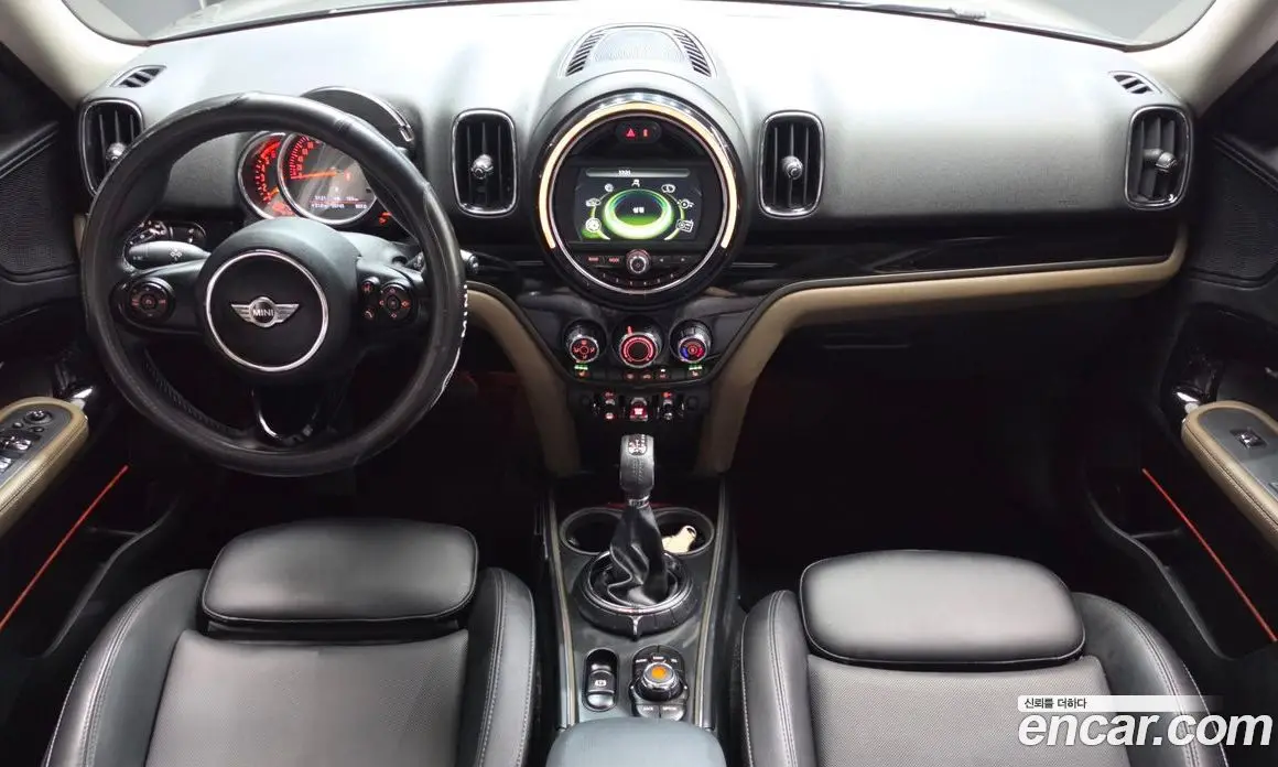 Mini Countryman 2017 2.0 автомат (гидро), фото 7 Mini Countryman 2017 2.0 автомат (гидро), фото 7