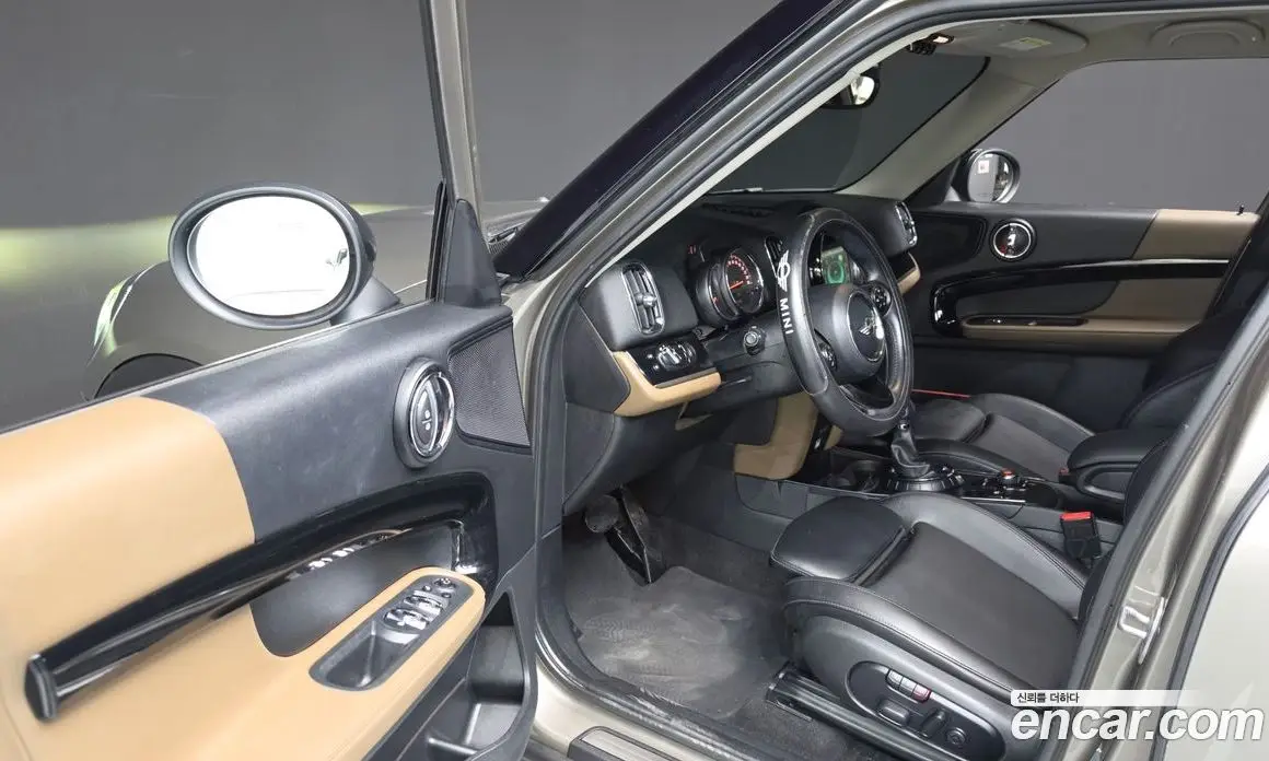 Mini Countryman 2017 2.0 автомат (гидро), фото 10 Mini Countryman 2017 2.0 автомат (гидро), фото 10