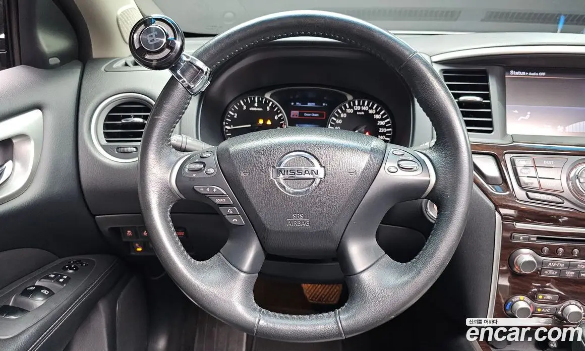 Nissan Pathfinder 2015 3.5 автомат (гидро), фото 12