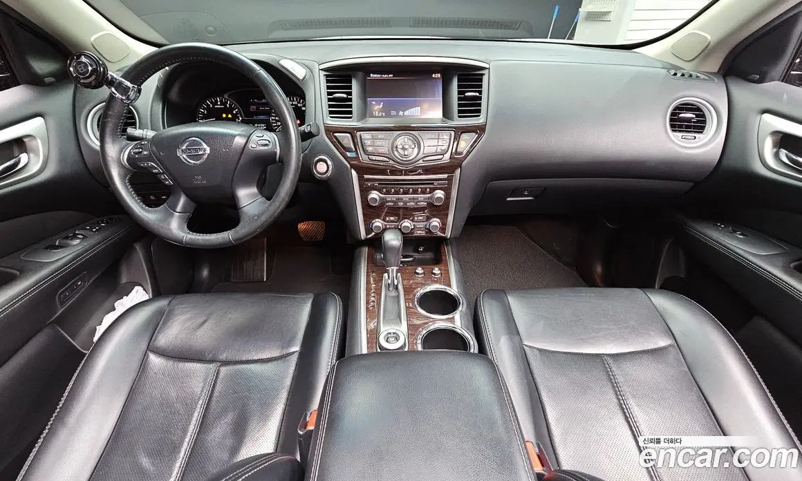 Nissan Pathfinder 2015 3.5 автомат (гидро), фото 7