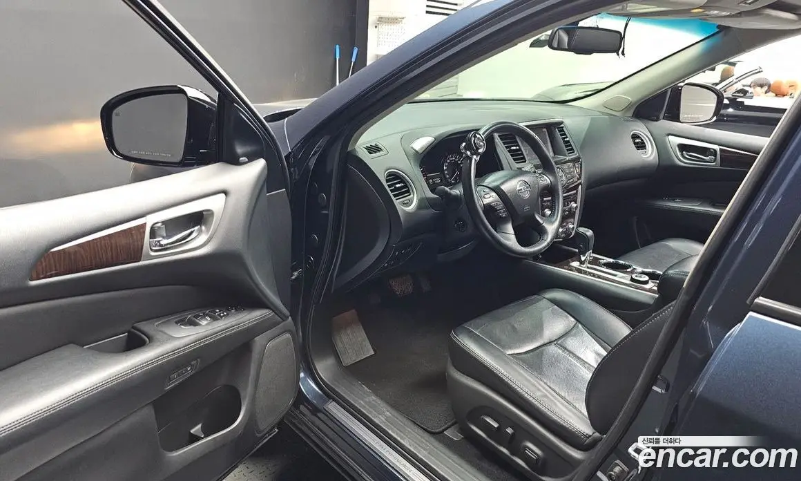 Nissan Pathfinder 2015 3.5 автомат (гидро), фото 10