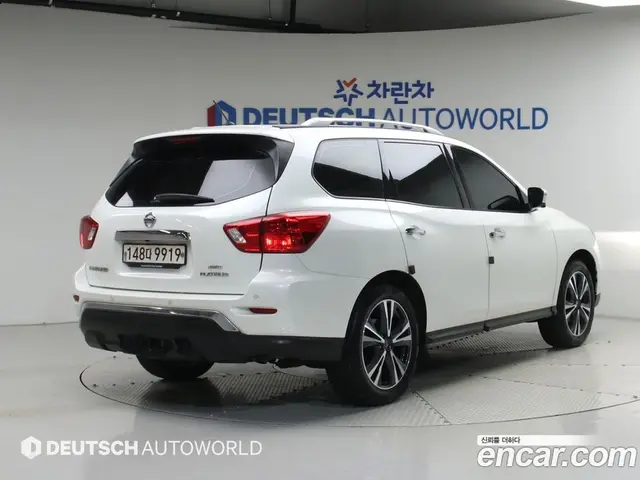 Nissan Pathfinder 2018 3.5 автомат (гидро), миниатюра 2