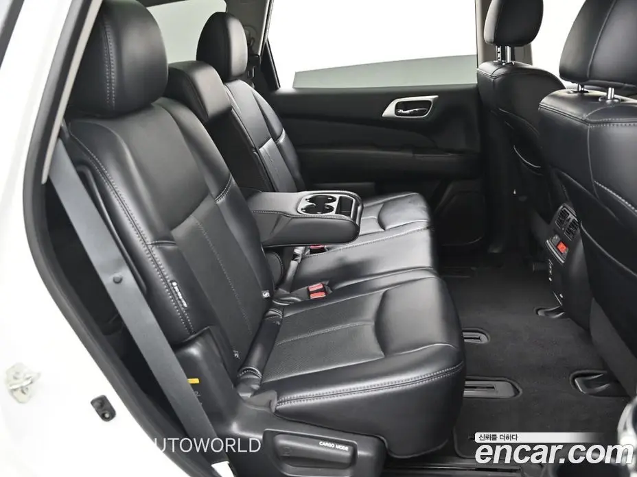 Nissan Pathfinder 2018 3.5 автомат (гидро), фото 12