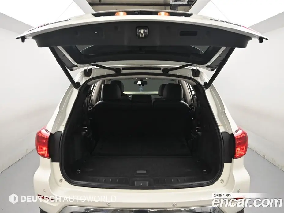 Nissan Pathfinder 2018 3.5 автомат (гидро), фото 19