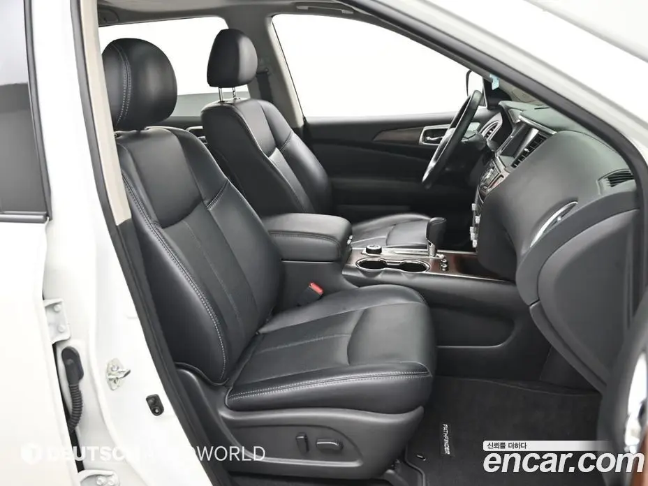 Nissan Pathfinder 2018 3.5 автомат (гидро), фото 10